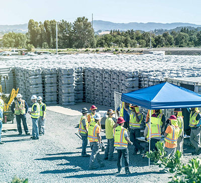 Préparation du site : stockage et zone de montage