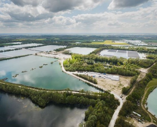 Ciel & Terre EMEA continues to install the Ilots Blandin project the European largest floating solar project
