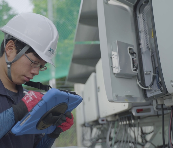 Power station maintenance ciel terre japan