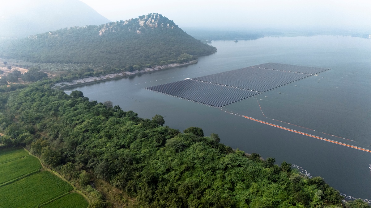 Ilots Blandin floating solar project Ciel & Terre