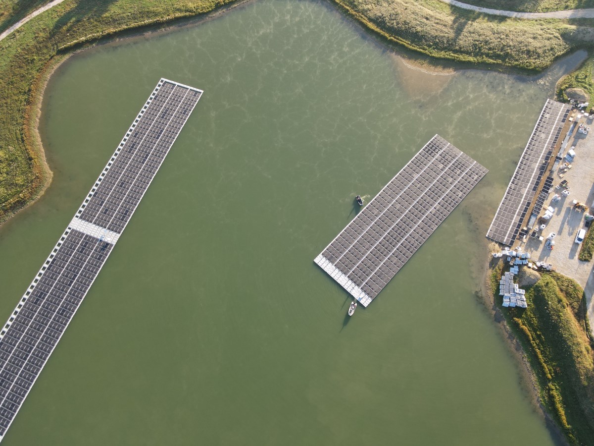 Ilots Blandin floating solar project Ciel & Terre